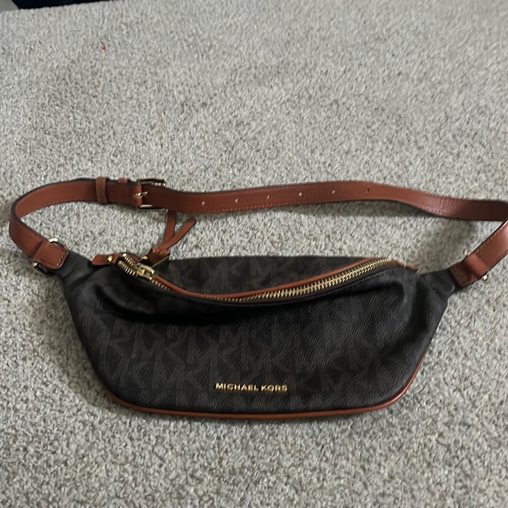 MK Fanny pack